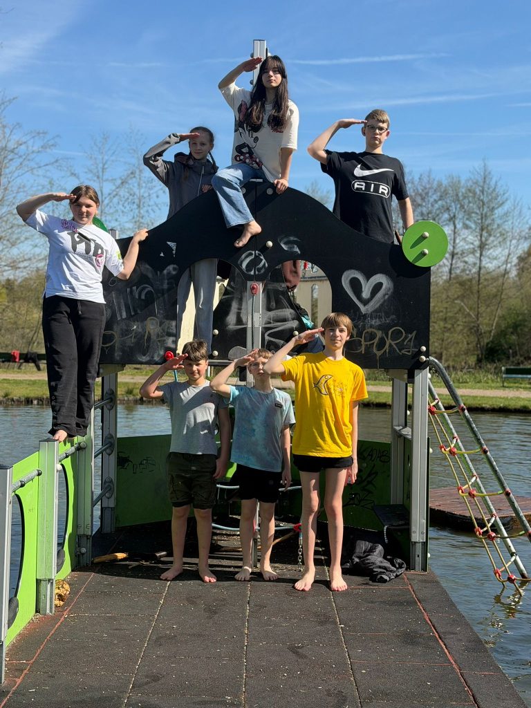 WhatsApp Image 2026-04-23 at 15.28.02 (4)